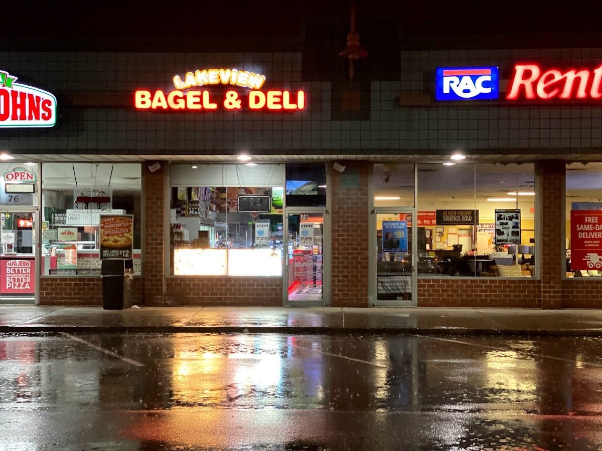 Lakeview Bagels & Deli